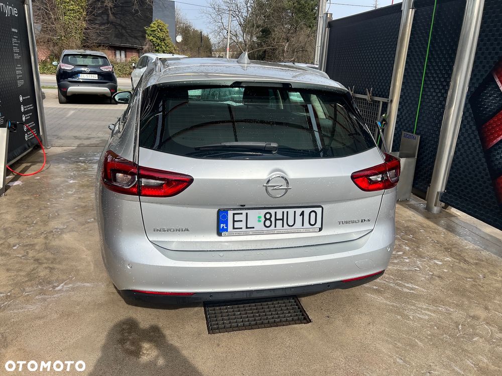 Opel Insignia 2.0 CDTI 4x4 ecoFLEX Start/Stop Business Innovation - 11