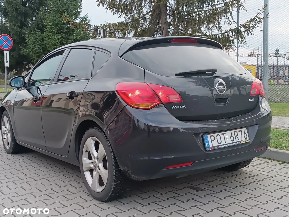 Opel Astra 1.7 CDTI DPF Style - 3