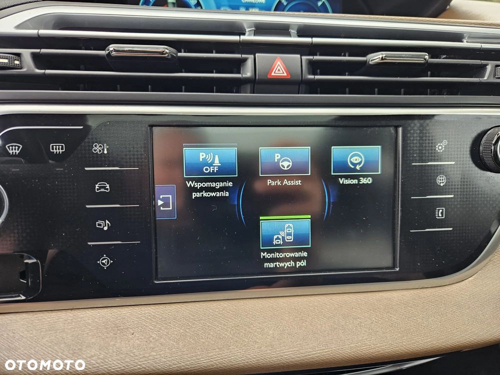 Citroën C4 Grand Picasso BlueHDi 150 EAT6 Exclusive - 24