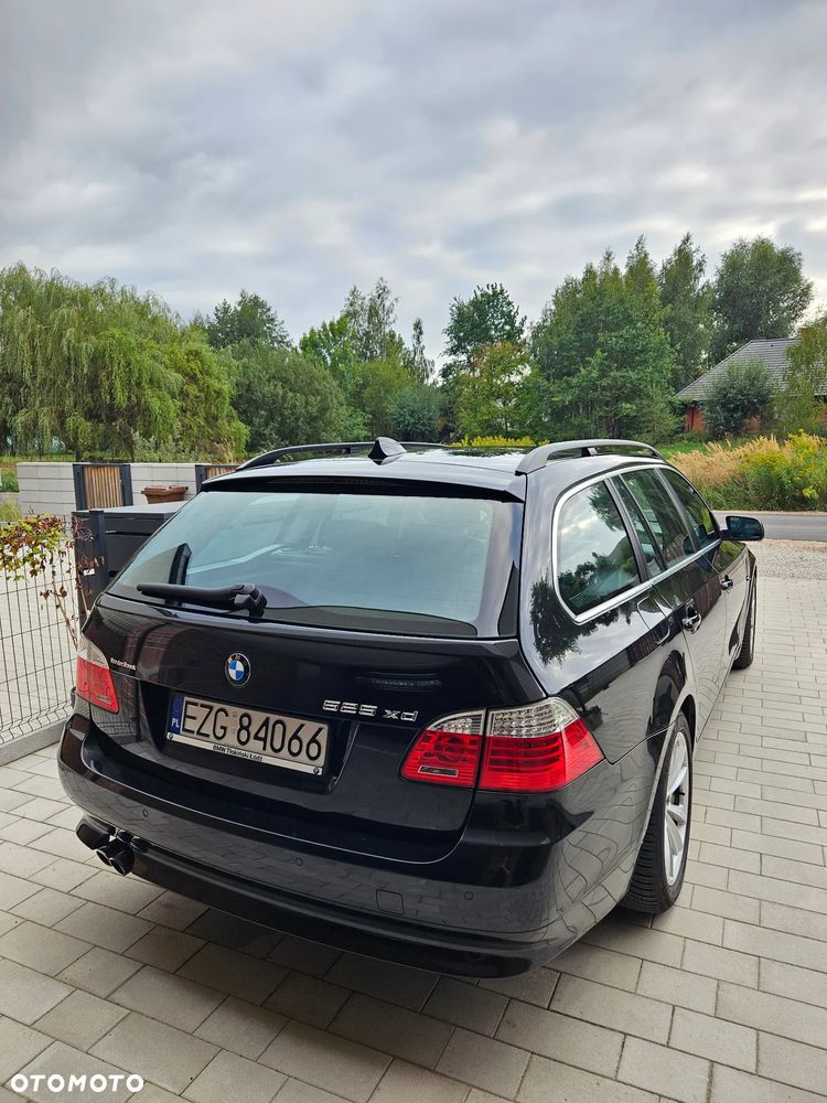 BMW Seria 5 525xd - 8