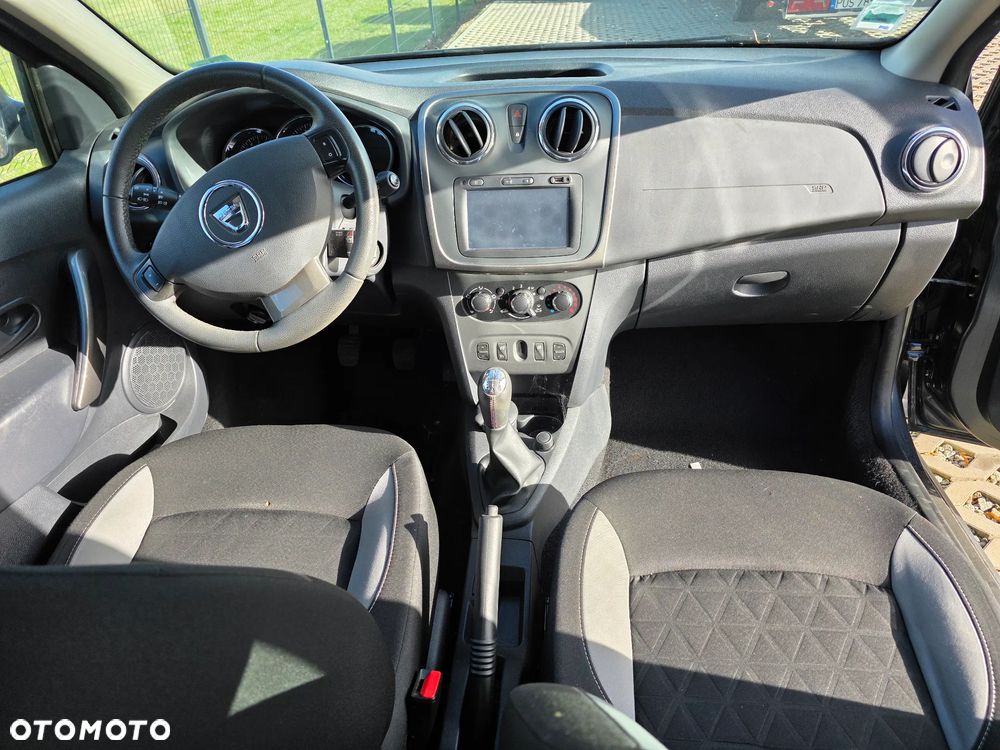 Dacia Sandero Stepway TCe 100 Celebration - 21