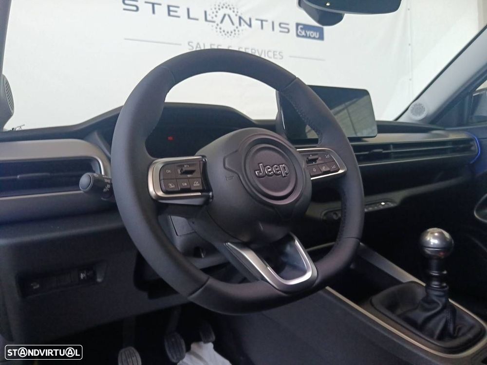 Jeep Avenger 1.2 GSE T3 Summit - 12