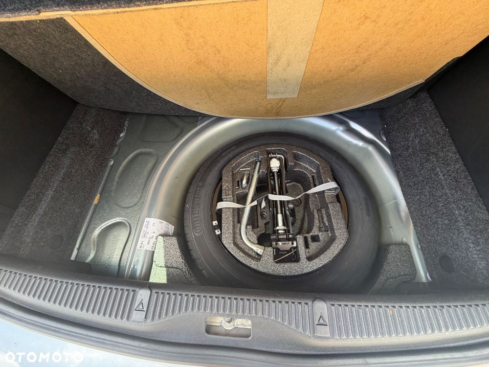 Skoda Roomster 1.2 TSI Style PLUS EDITION - 20