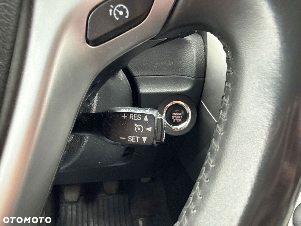 Toyota Verso 2.0 D-4D Premium 7os - 22