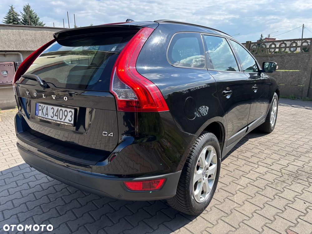 Volvo XC 60 - 4