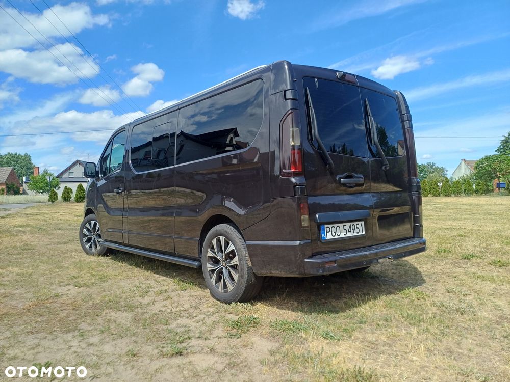 Opel Vivaro - 2