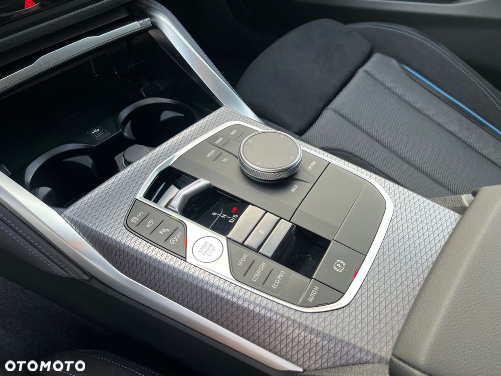 BMW Seria 2 M240i xDrive - 27