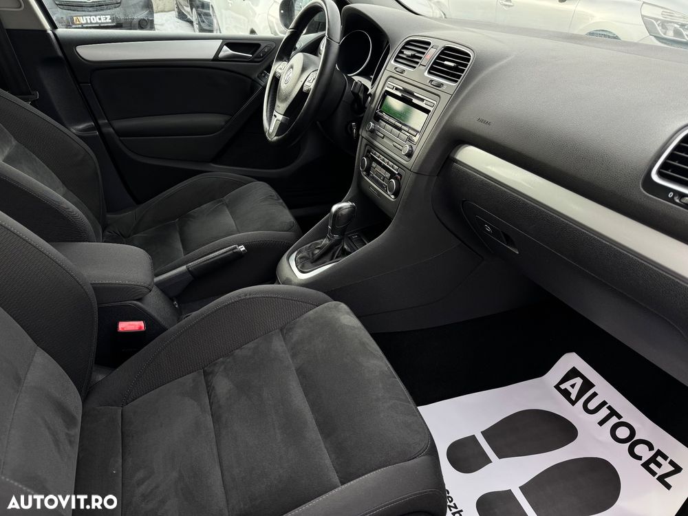 Volkswagen Golf 1.4 TSI BlueMotion Technology DSG Highline - 10