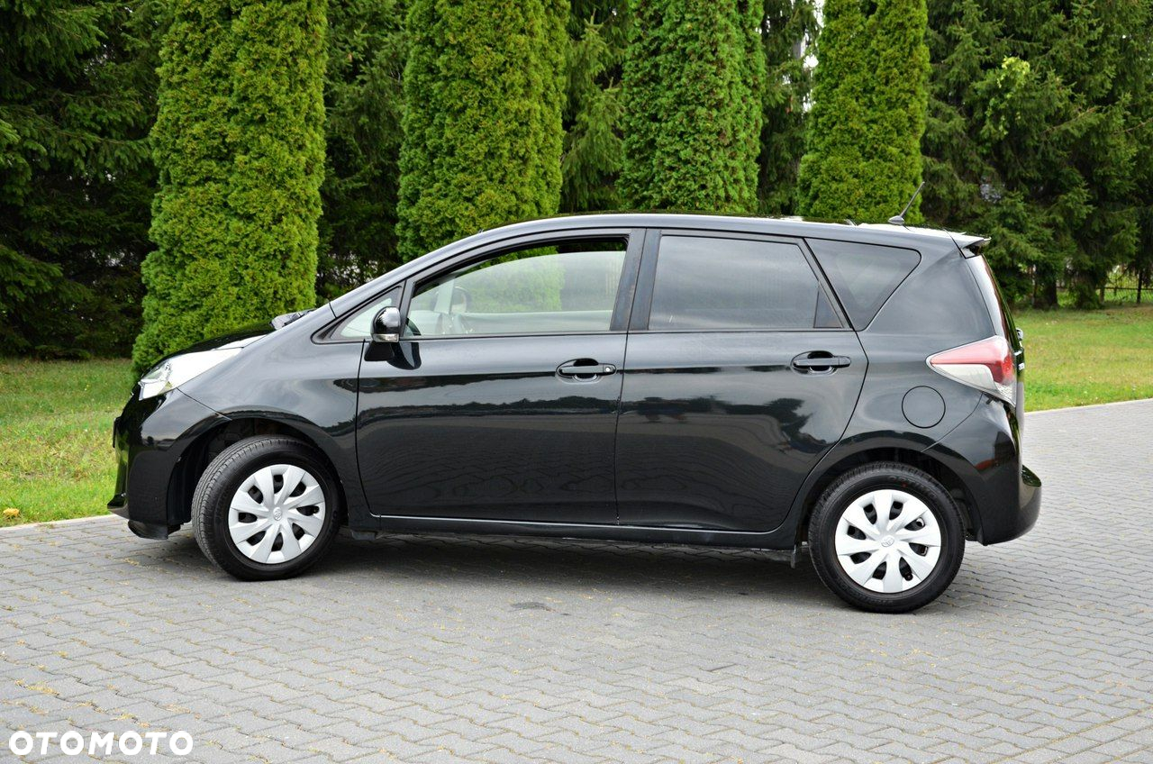 Toyota Verso S 1.33 Premium - 23