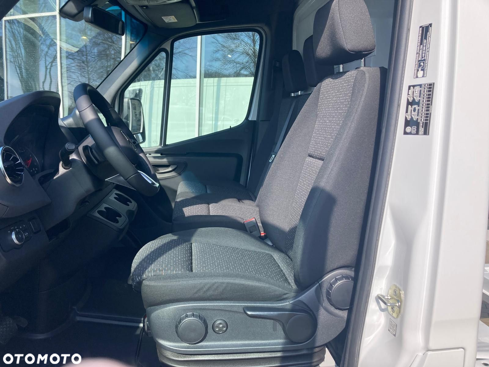 Mercedes-Benz Sprinter 519 CDI OM654 - 14
