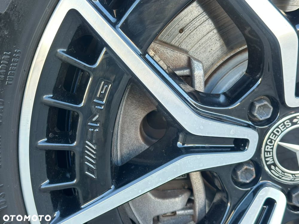 Mercedes-Benz EQB 300 66.5kWh 4-Matic AMG Line - 31