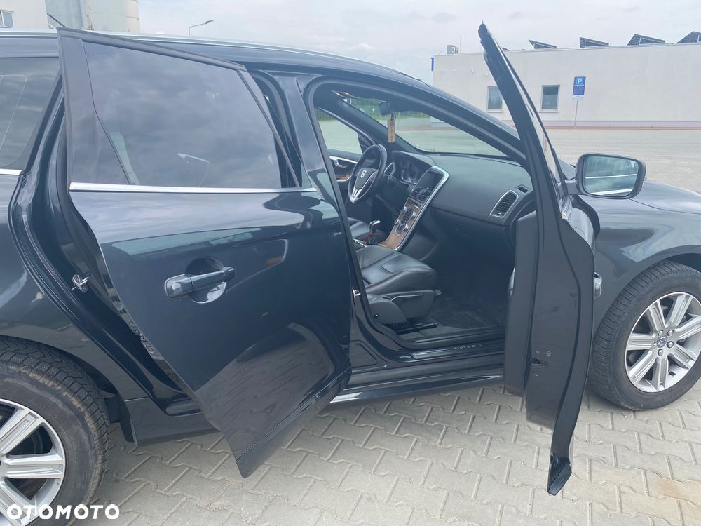 Volvo XC 60 D3 Drive-E Momentum - 7