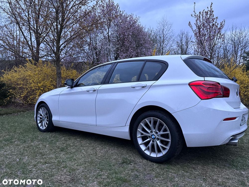 BMW Seria 1 114d Sport Line - 11