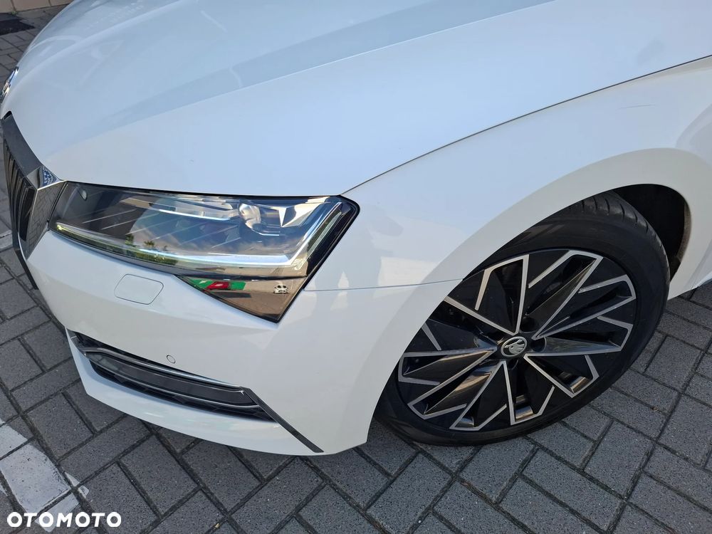 Skoda Superb 1.4 TSI Plug-In Hybrid L&K DSG - 2