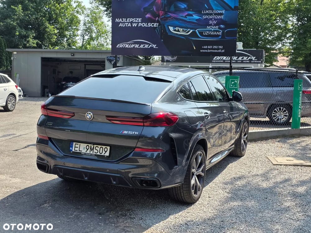 BMW X6 M60i xDrive - 11