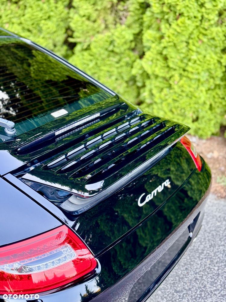 Porsche 911 Carrera Tiptronic S - 22