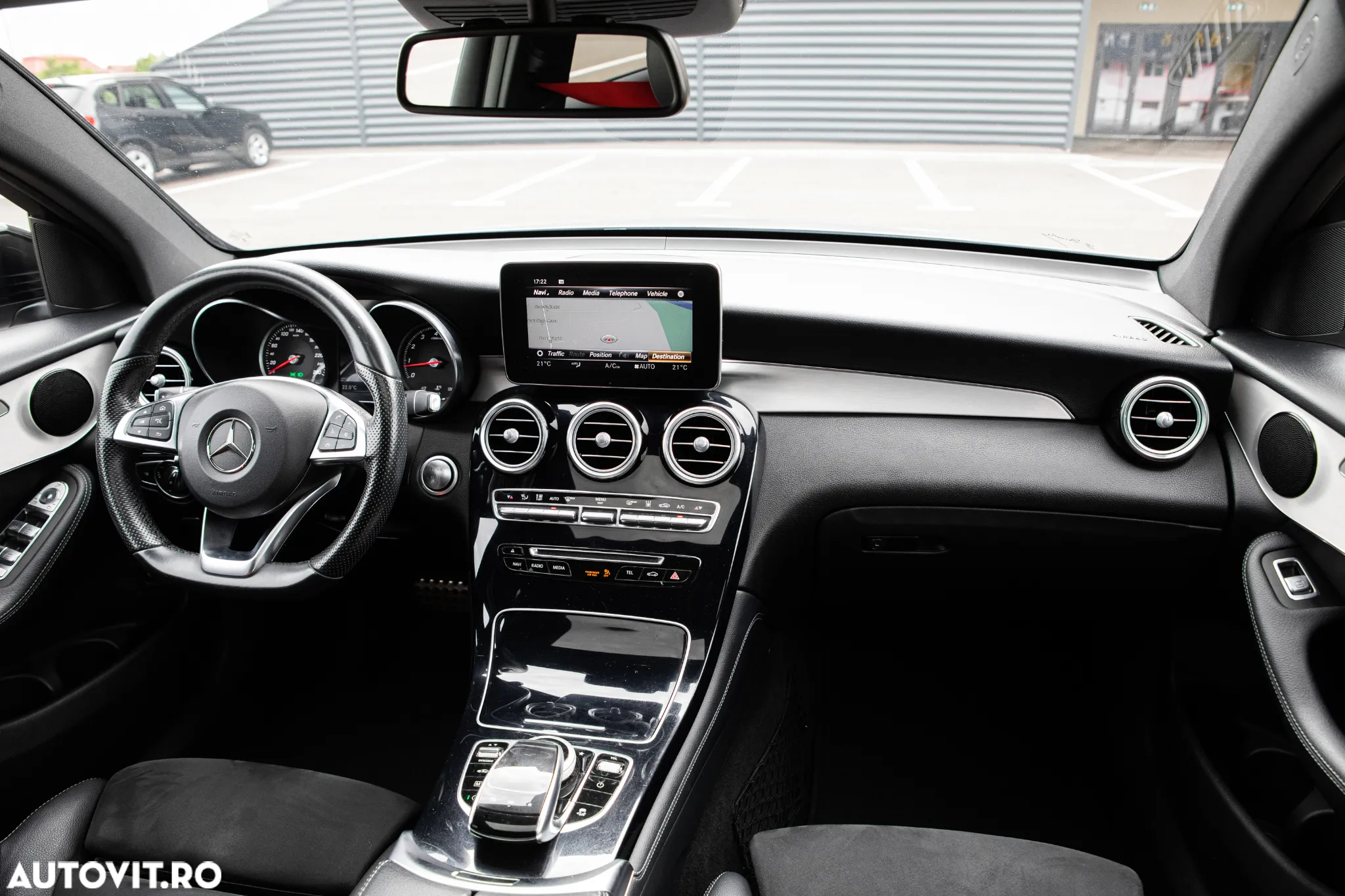 Mercedes-Benz GLC Coupe 250 4MATIC - 24
