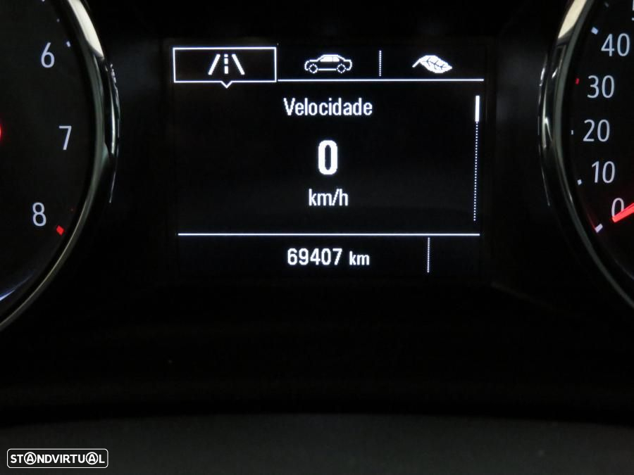 Opel Astra 1.2 T GS Line S/S - 23