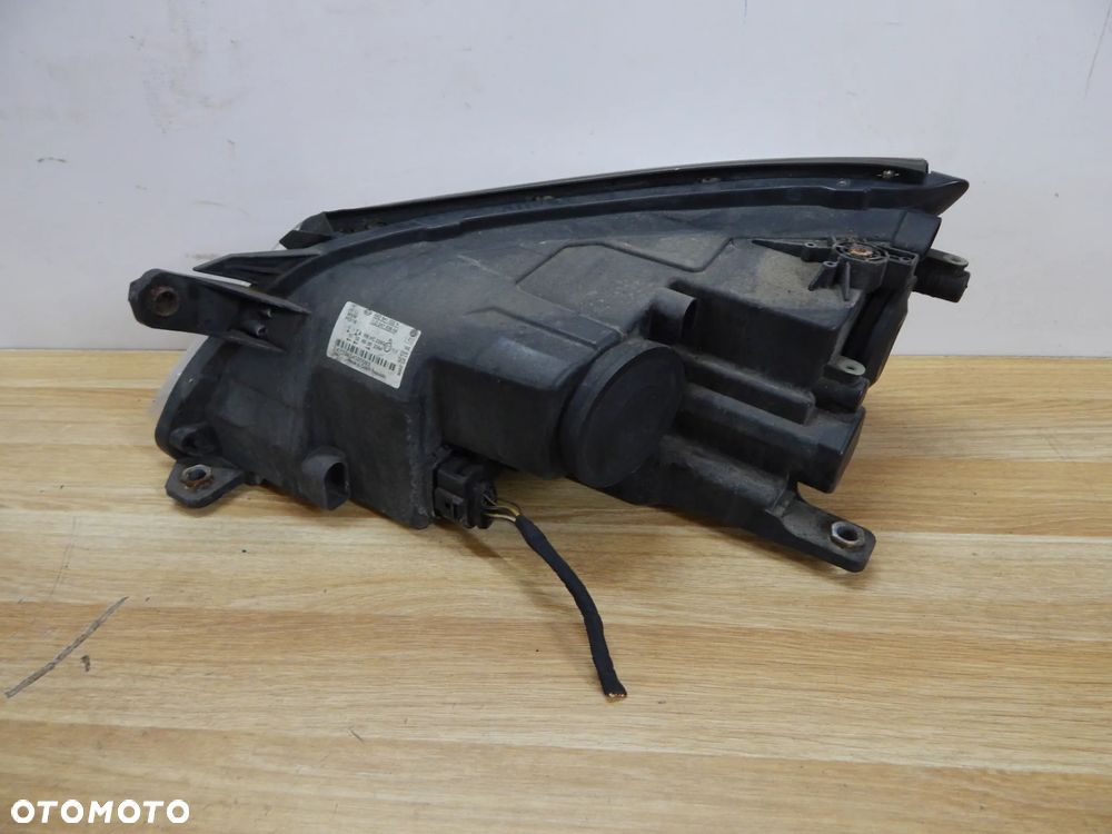 Lampa reflektor przód VW Tiguan I 5N 07-12 Łuków części - 4