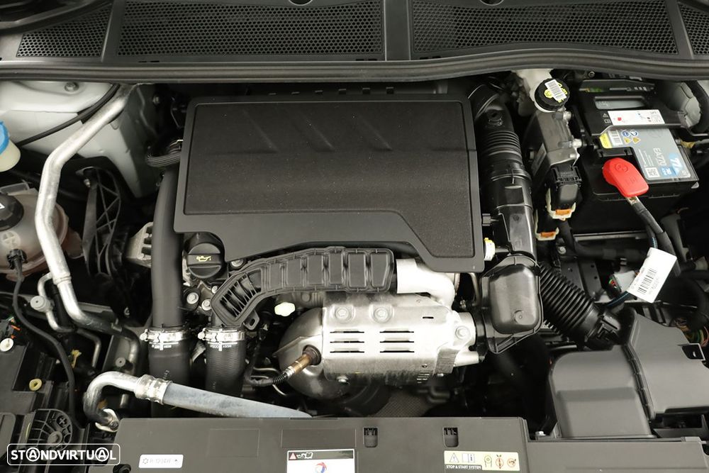 Peugeot 308 1.2 PureTech GT EAT8 - 24