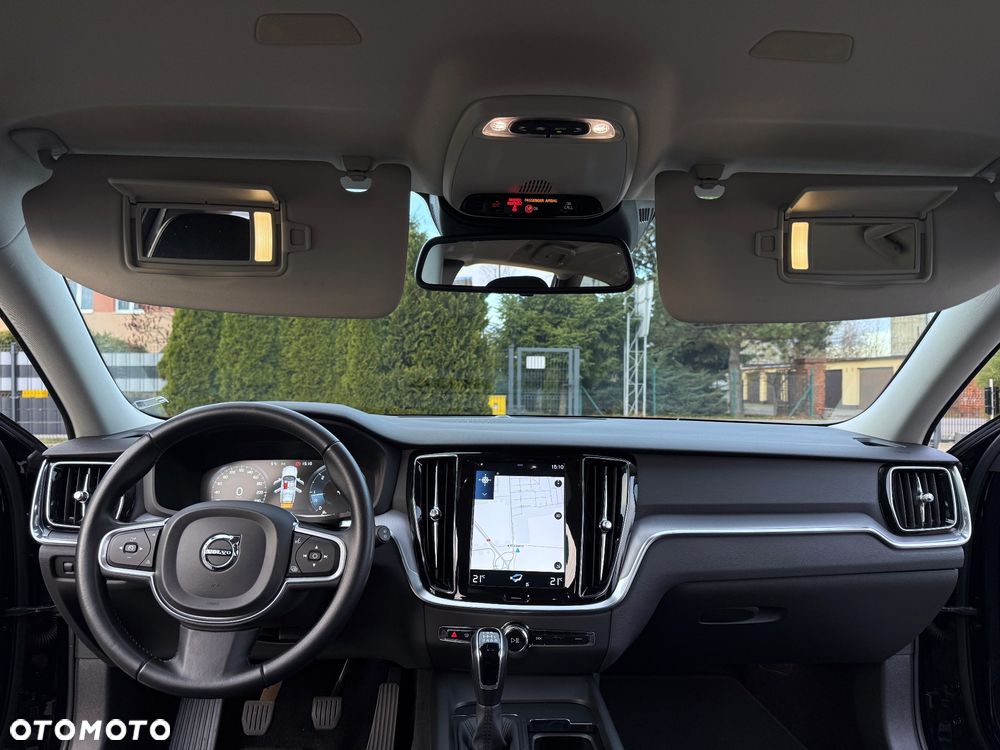 Volvo V60 D3 Drive-E Momentum - 16