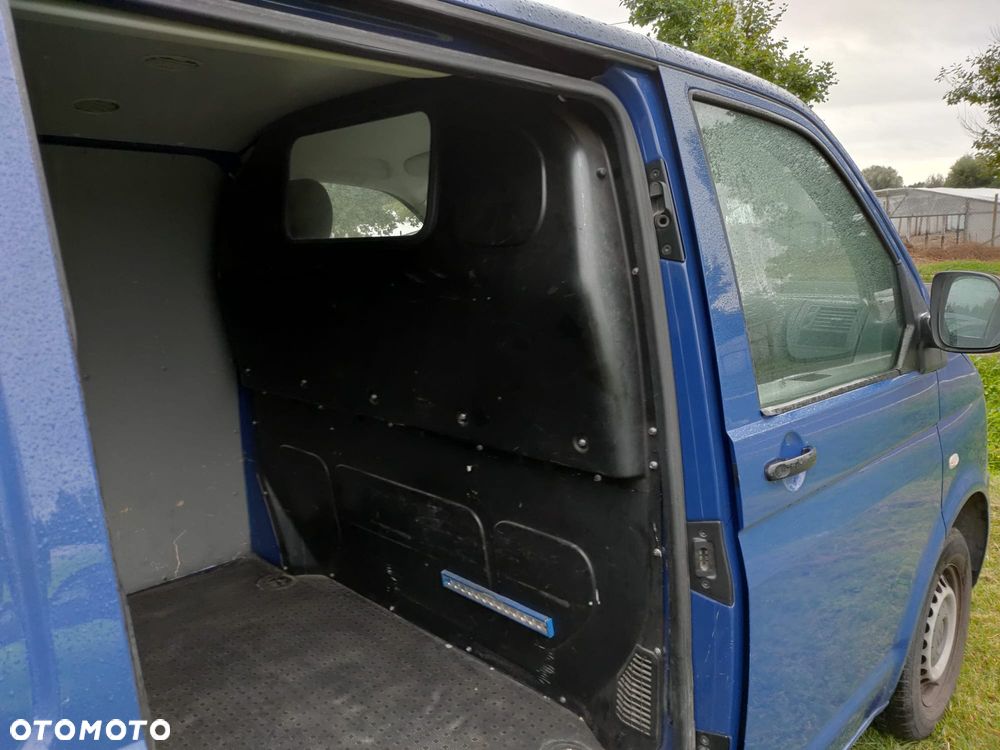 Volkswagen Transporter T5 TDI L2H2 - 5
