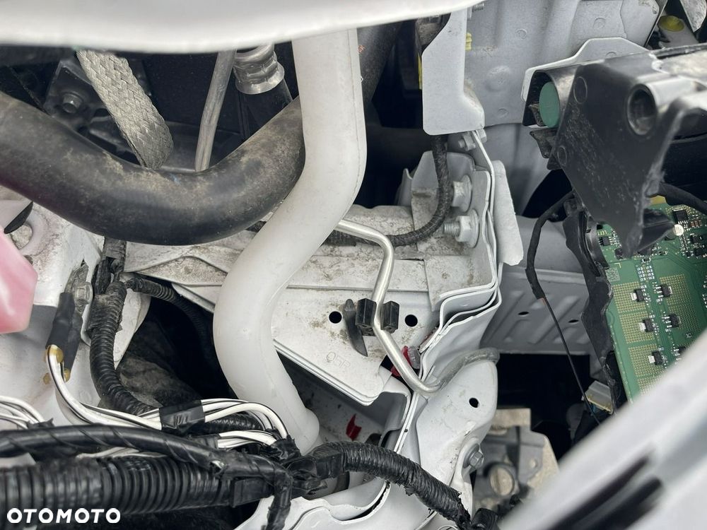 Toyota Corolla 1.8 Hybrid Comfort - 16