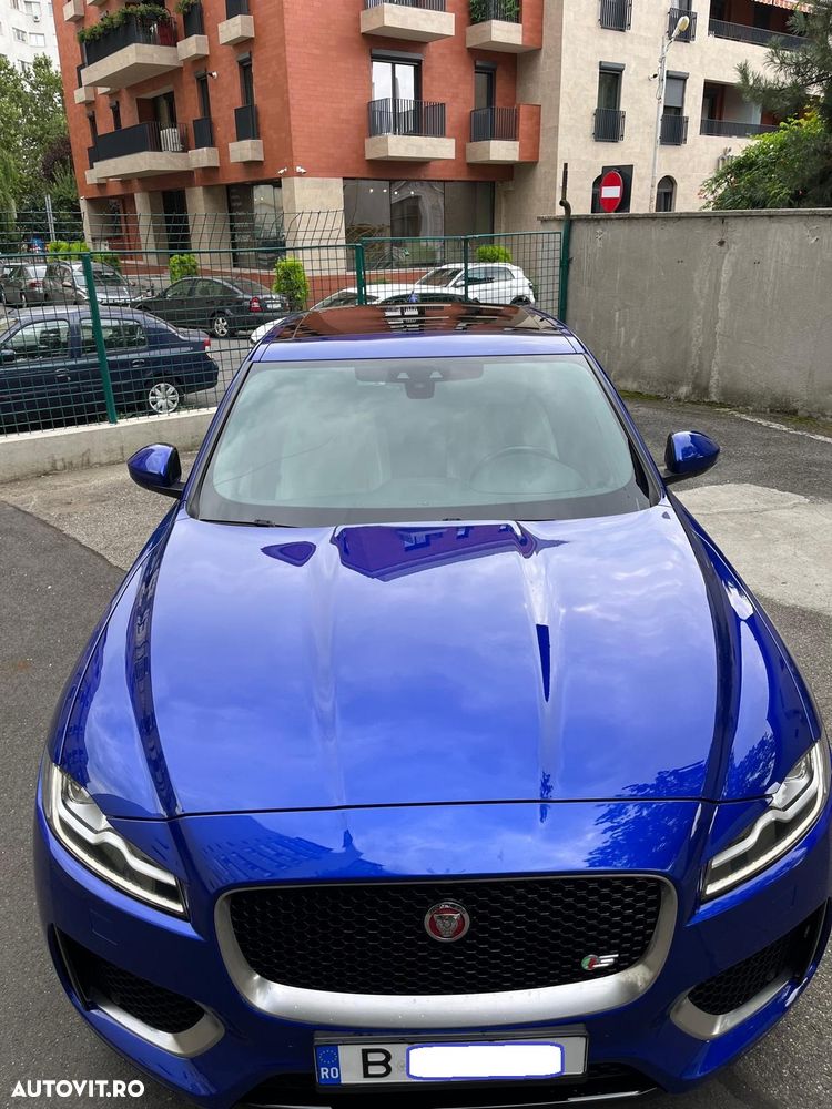 Jaguar F-Pace 30d AWD R-Sport - 9