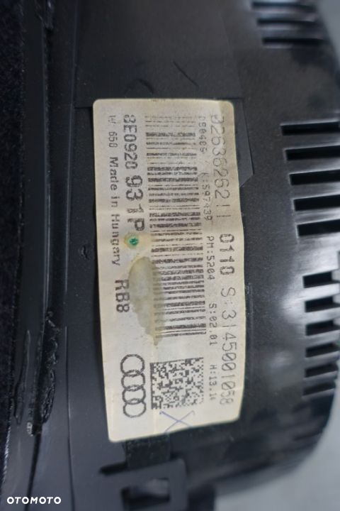 LICZNIK ZEGAR AUDI A4 B7 2.0TDI 8E0920931P - 3