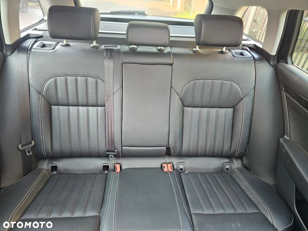Skoda Superb 2.0 TDI SCR 4x4 L&K DSG - 18