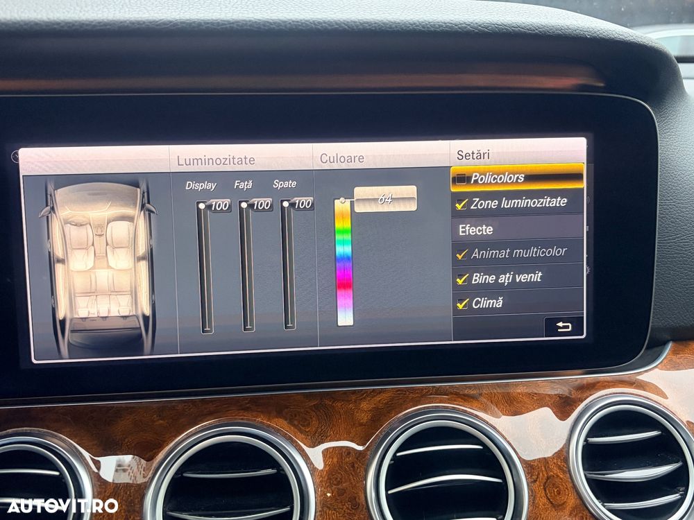 Mercedes-Benz E 220 d Aut. - 13