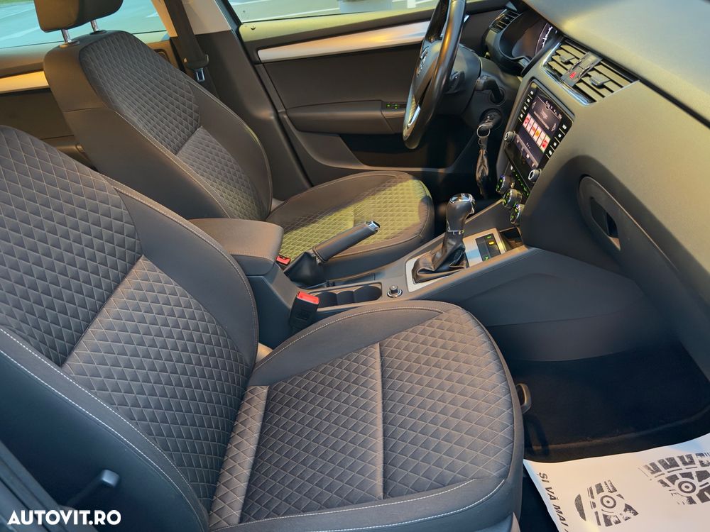 Skoda Octavia 2.0 TDI DSG Style - 6