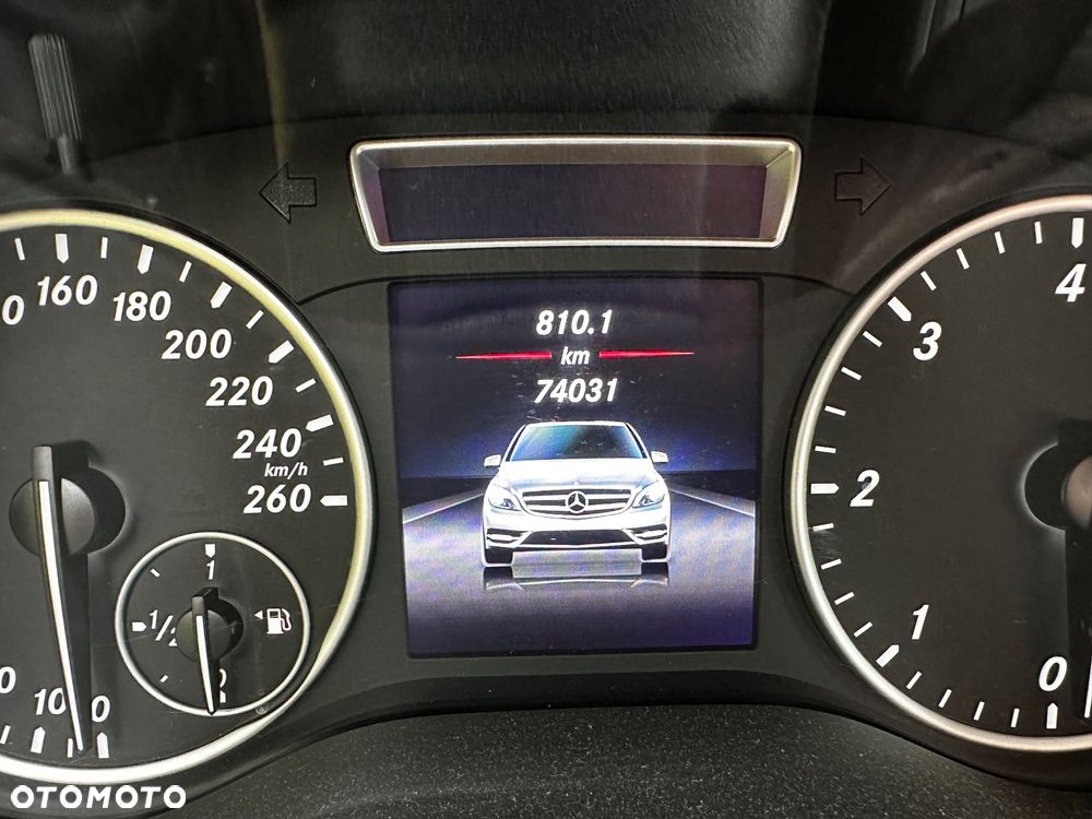 Mercedes-Benz Klasa B 180 (CDI) d 7G-DCT AMG Line - 10