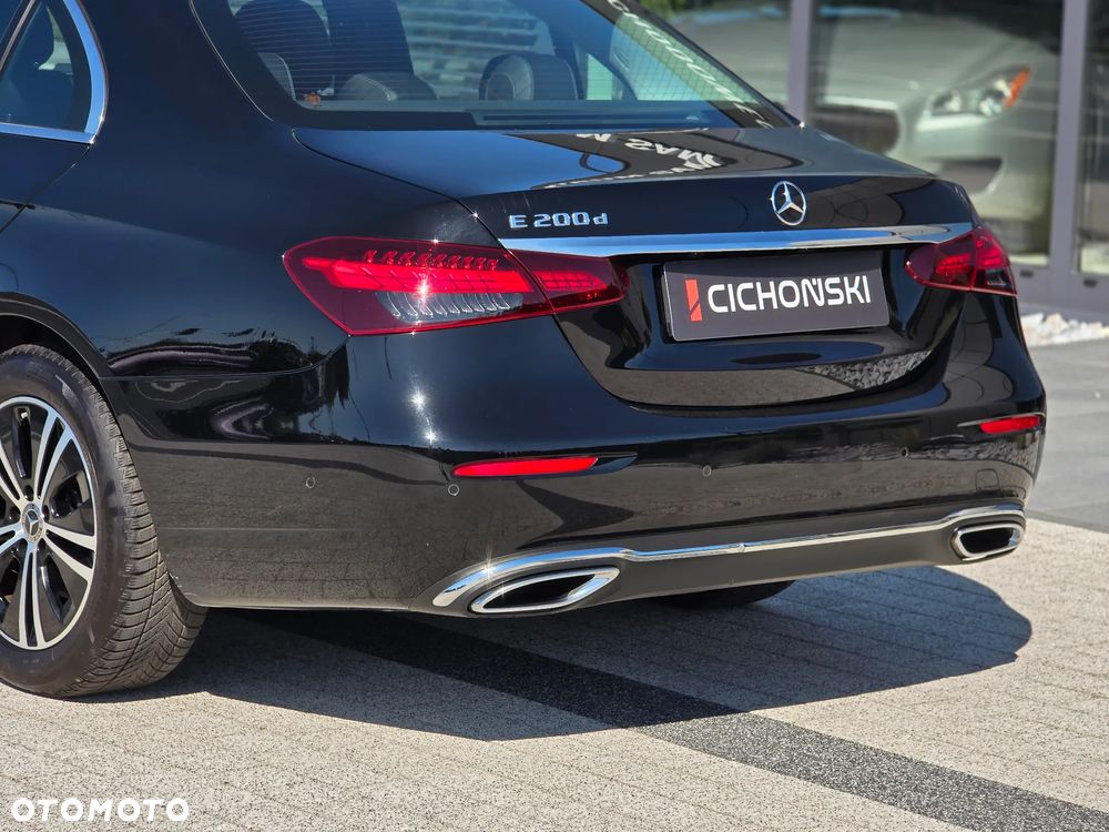 Mercedes-Benz Klasa E 200 d Exclusive - 28