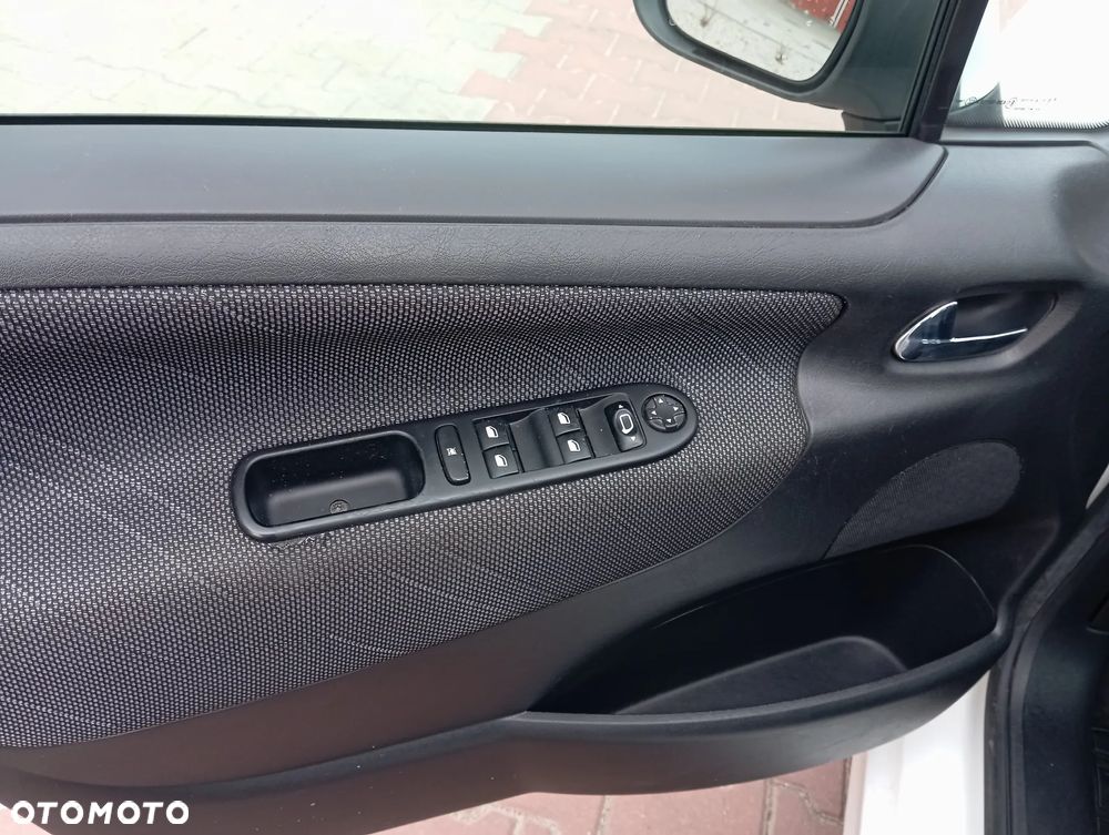 Peugeot 207 120 VTi Sport - 8