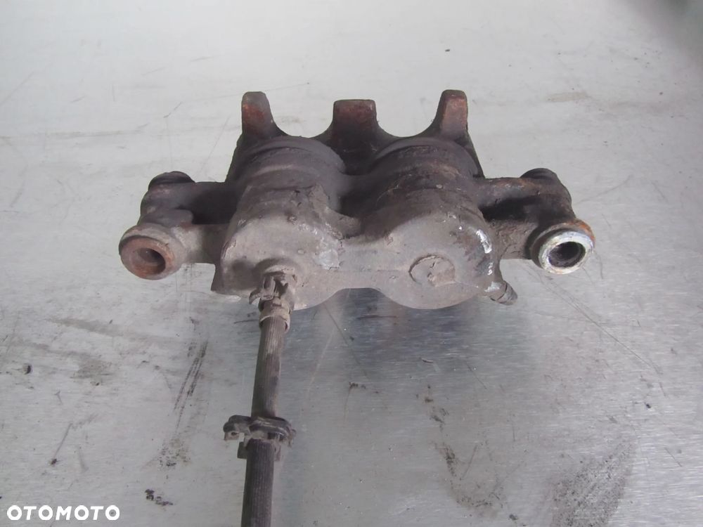 Iveco Daily 06r->2.3 HPI zacisk hamulcowy lewy tył - 2