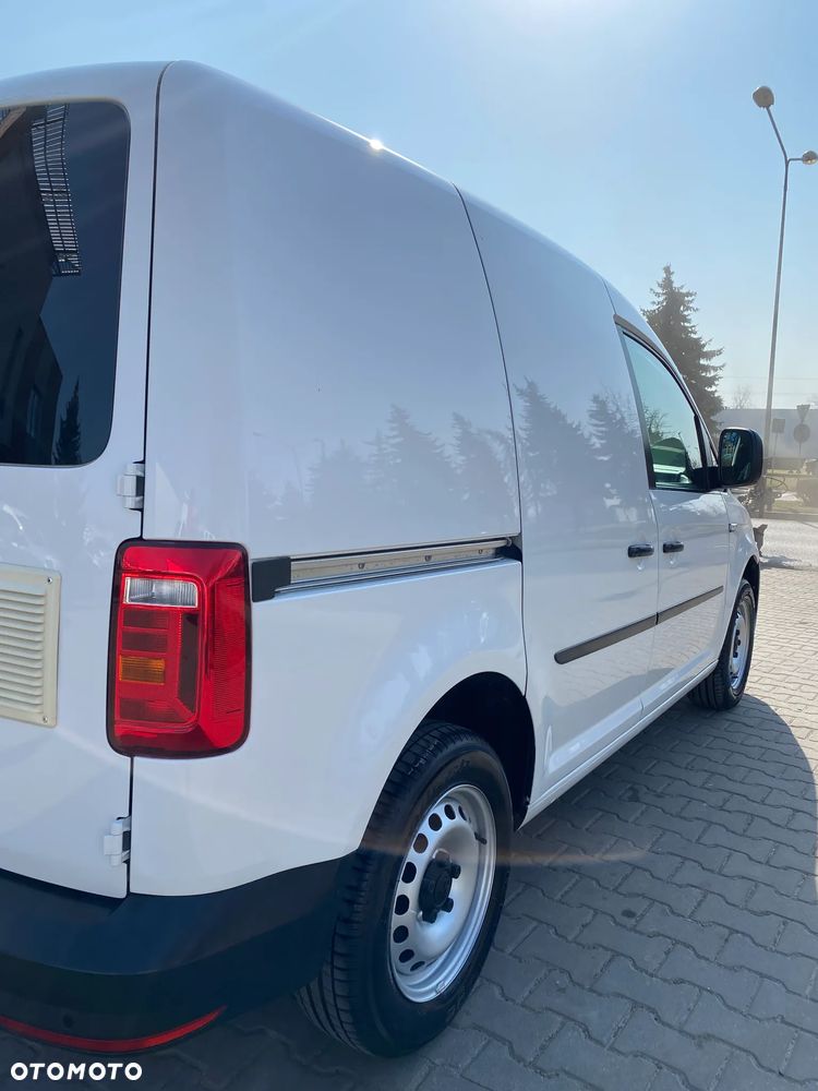 Volkswagen CADDY 2,0 TDI 102 KM L1 niski przebieg - 16