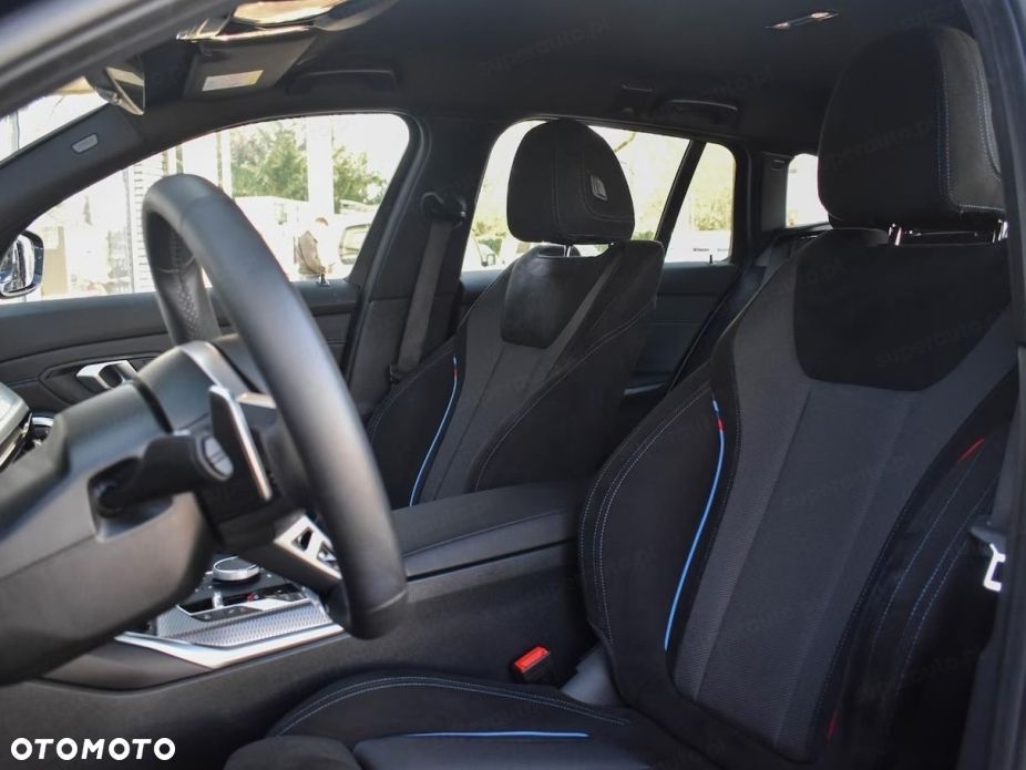 BMW Seria 3 320d xDrive mHEV M Sport - 8