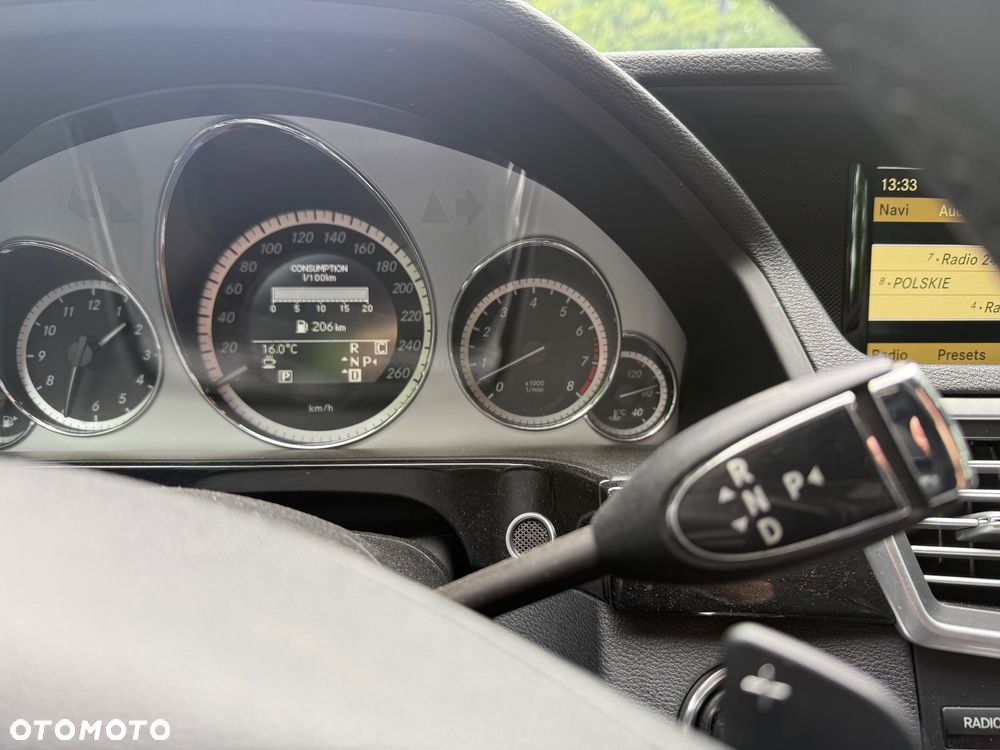 Mercedes-Benz Klasa E 350 CGI BlueEffICIENCY Avantgarde - 12