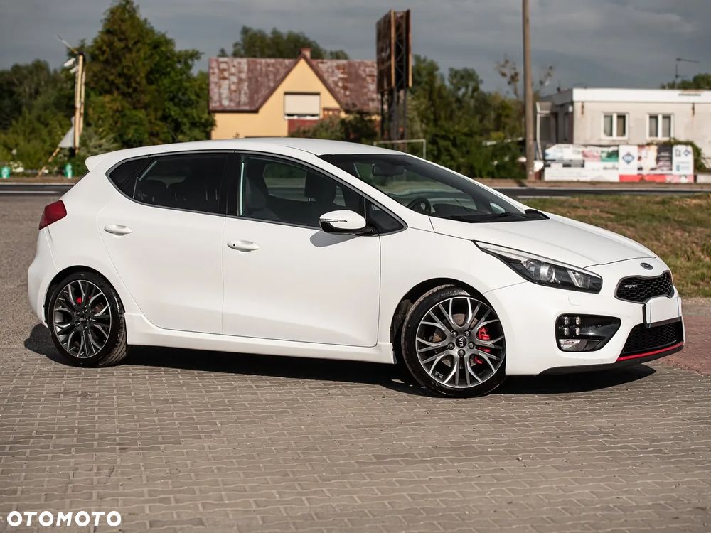 Kia Ceed 1.6 T-GDI GT L - 3