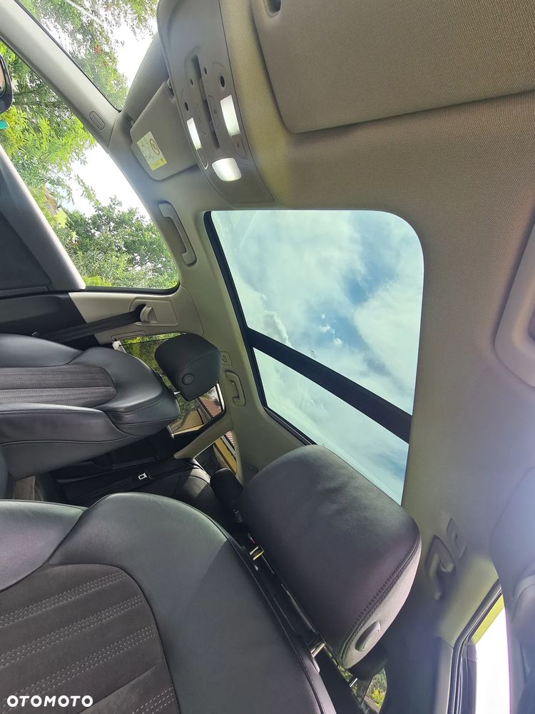 Audi A6 Avant 2.0 TDI Ultra DPF S tronic - 23