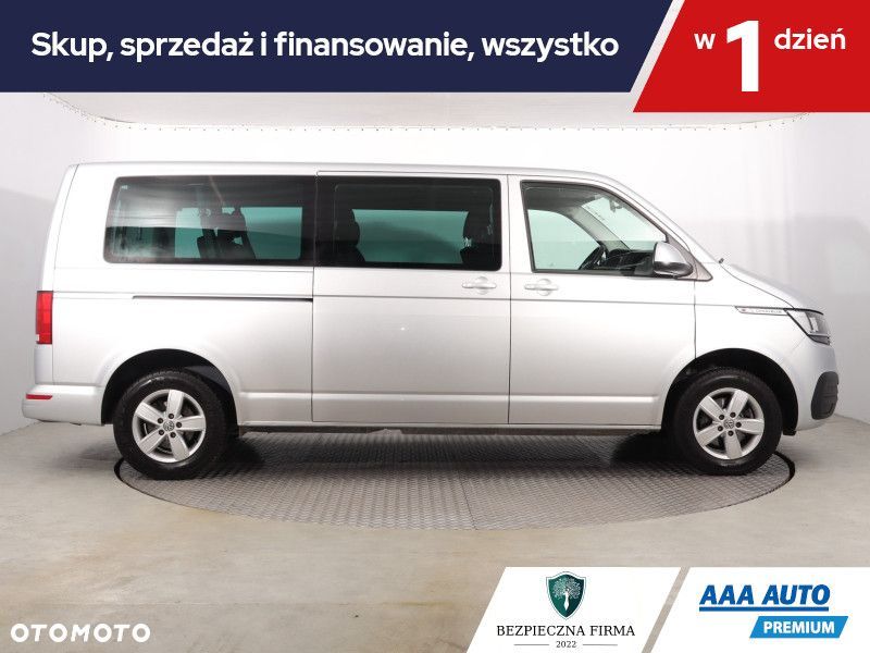 Volkswagen Caravelle - 7