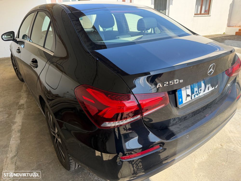 Mercedes-Benz A 250 e Progressive - 15