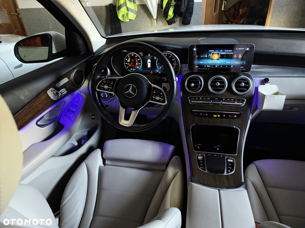 Mercedes-Benz GLC 300 4-Matic - 15