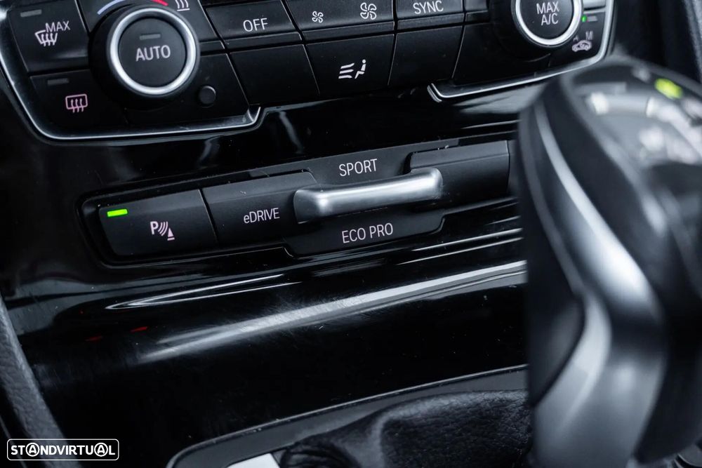 BMW 225xe Active Tourer Advantage - 22