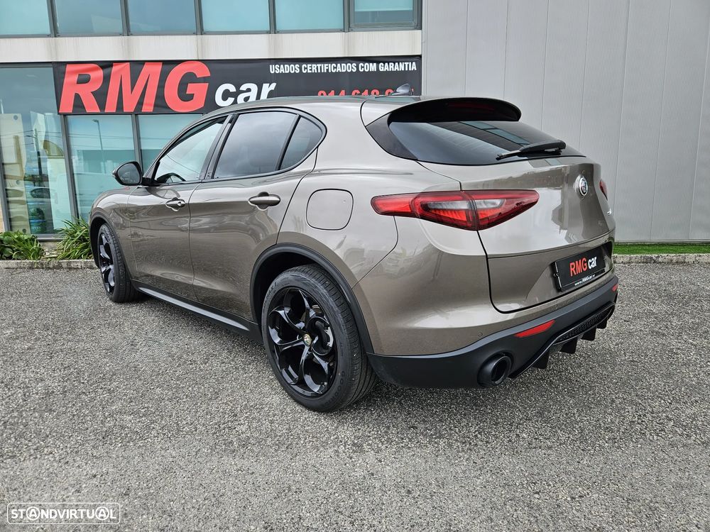 Alfa Romeo Stelvio 2.2 D Super AT8 - 4