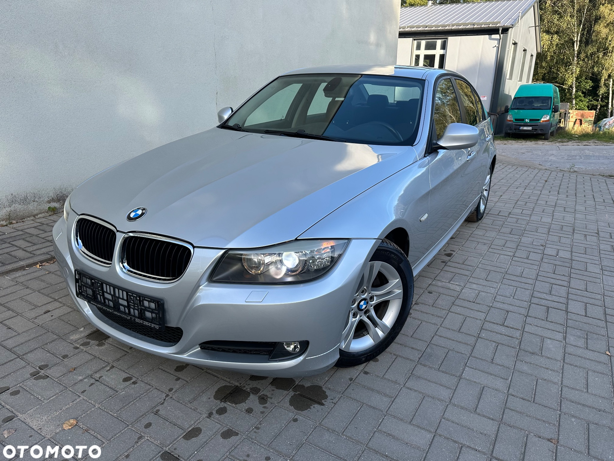 BMW Seria 3 318i - 13