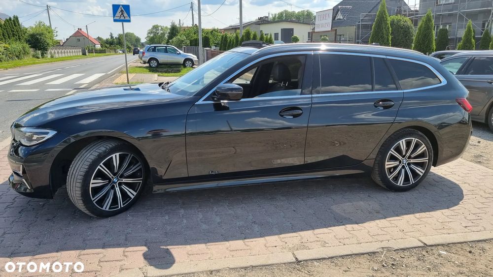 BMW Seria 3 320d Luxury Line Purity sport - 11