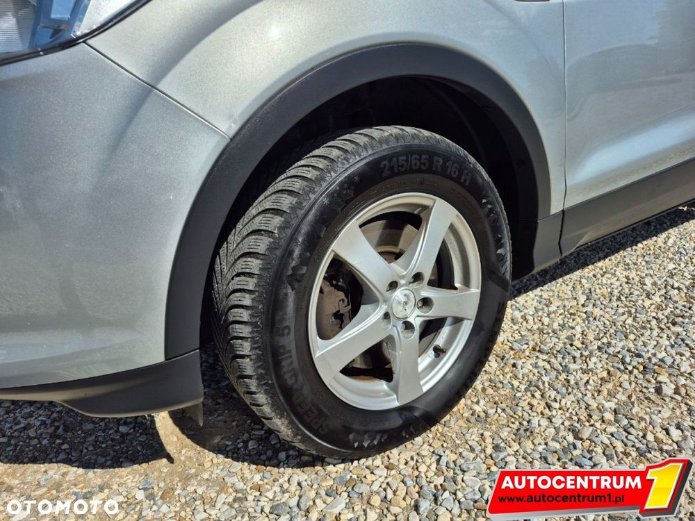 Ford Kuga - 11