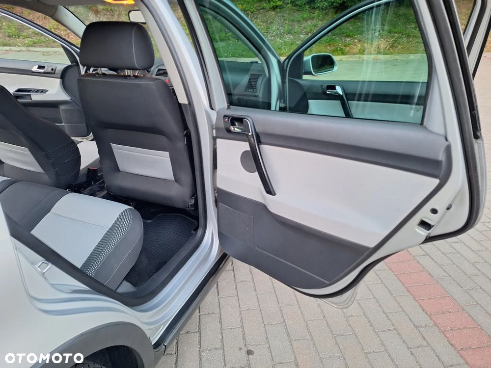 Volkswagen Polo Cross - 31